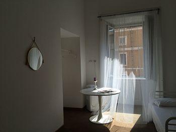 The Travelers Home Roma Dış mekan fotoğraf